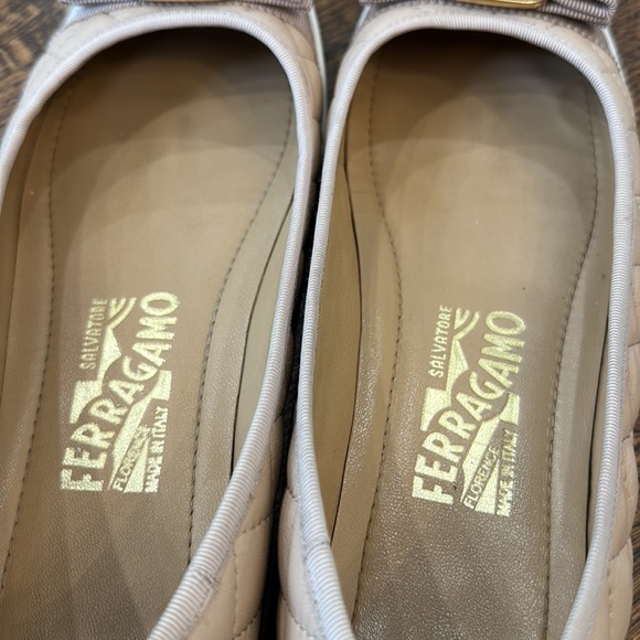 Salvadore Ferragamo Beige Flats ✨ - Picture 10 of 13